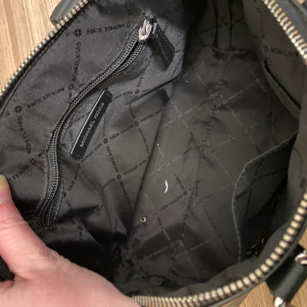 Michael Kors Purse - Picture 4 of 4